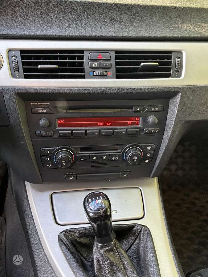 BMW 320, 2.0 l., Седан