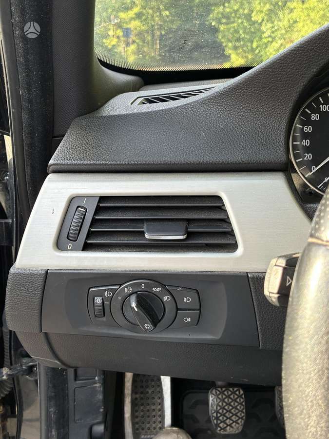 BMW 320, 2.0 l., Седан