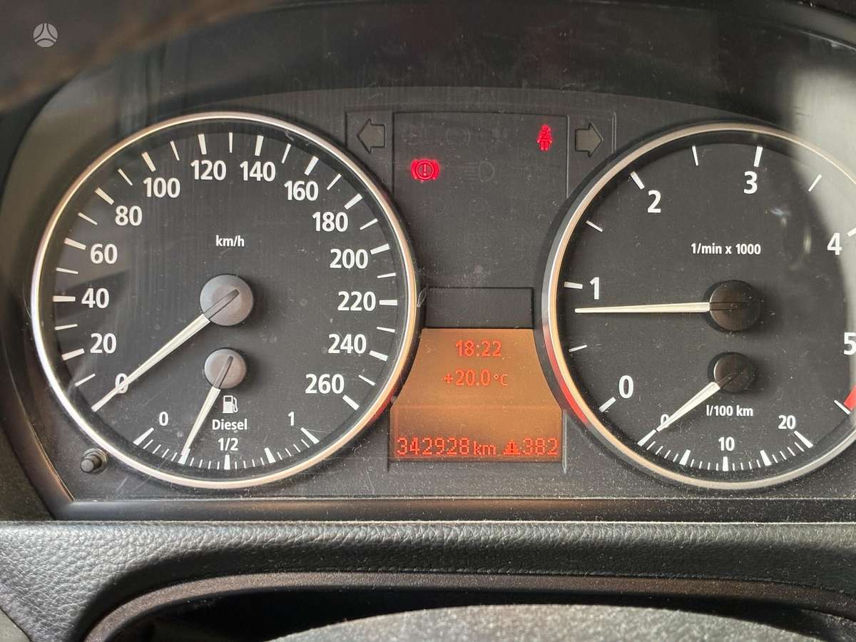 BMW 320, 2.0 l., Седан