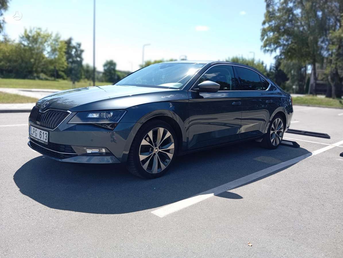 Skoda Superb, 2.0 l., Хэтчбек