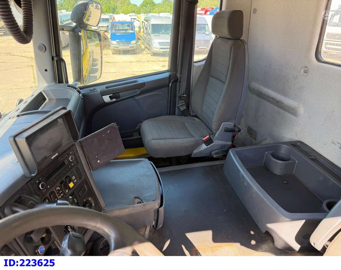 Scania G440 - 8x4 - Steering Axle - Euro5, шасси
