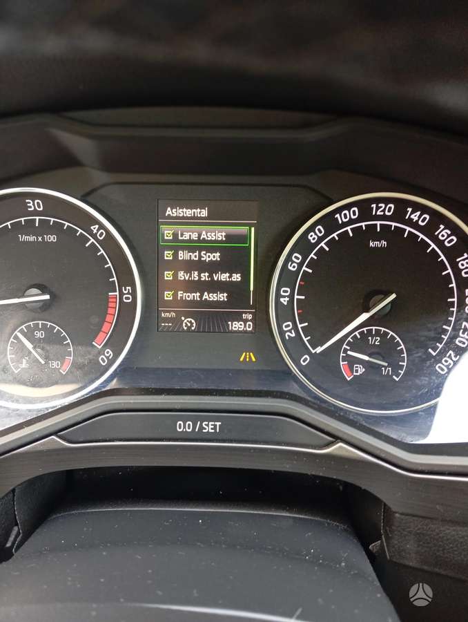 Skoda Superb, 2.0 l., Хэтчбек