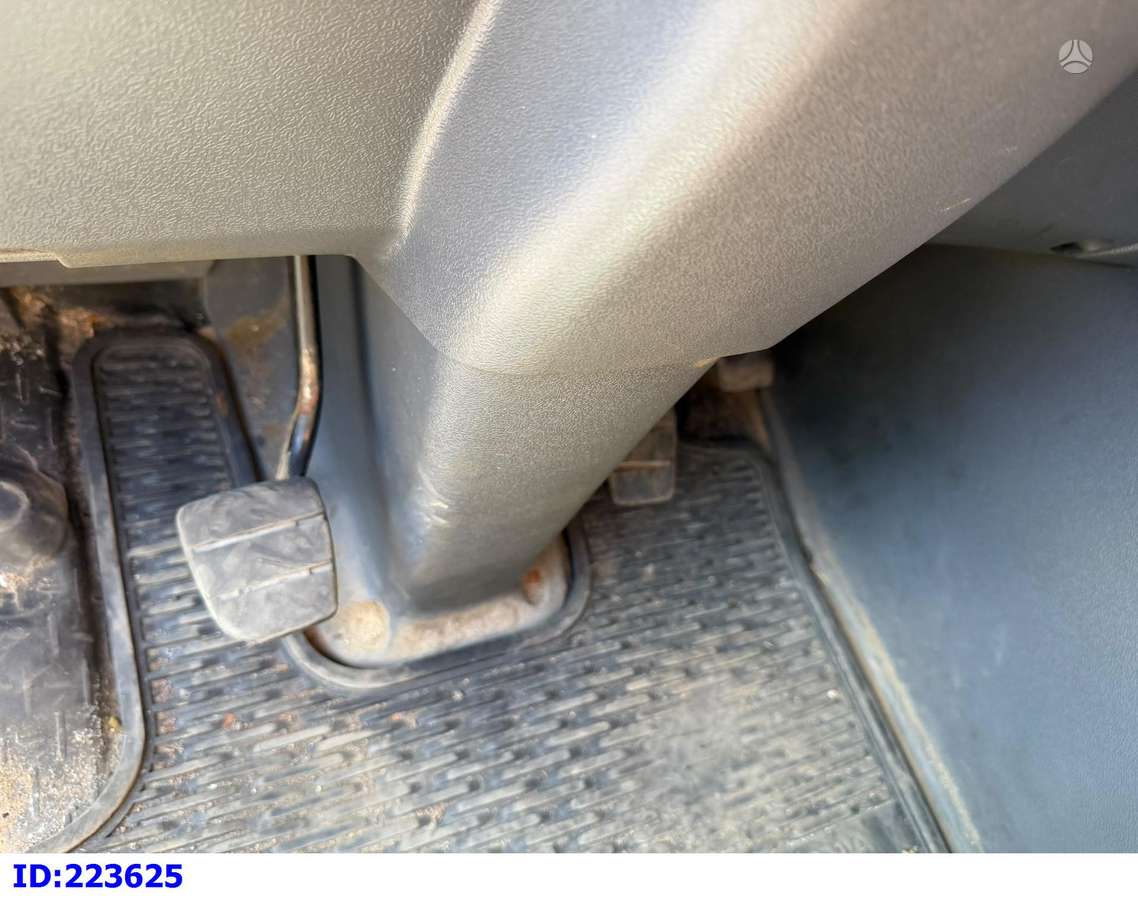 Scania G440 - 8x4 - Steering Axle - Euro5, шасси