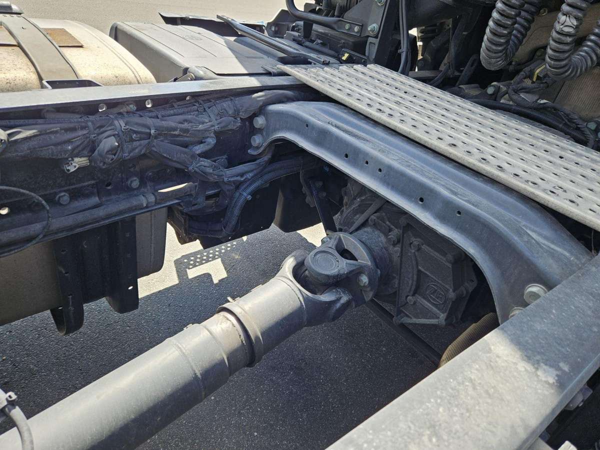 MAN TGX, double sleeper