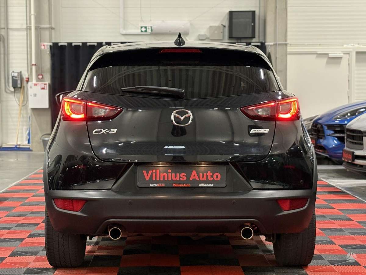 Mazda CX-3, 2.0 l., off-road / crossover