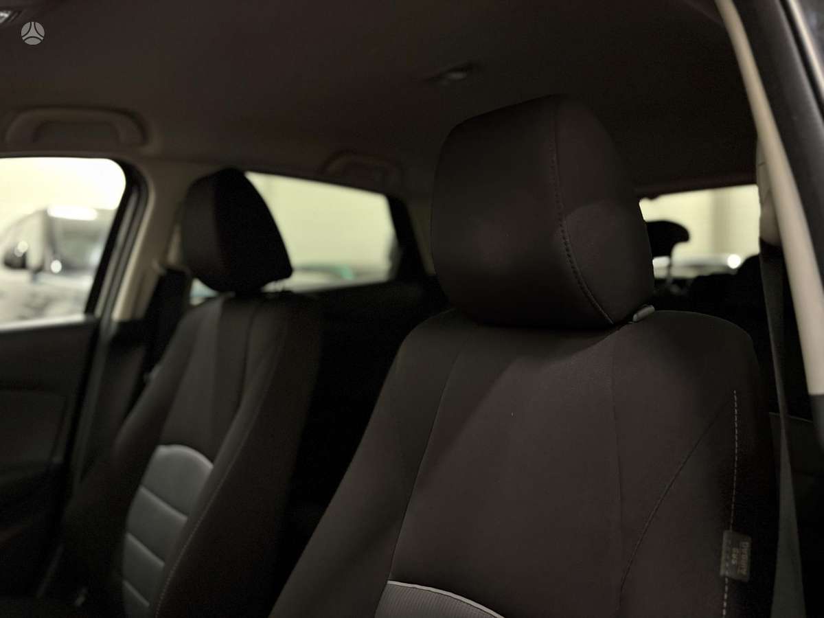 Mazda CX-3, 2.0 l., off-road / crossover