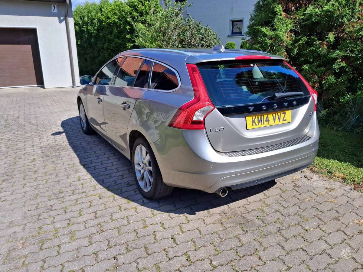 Volvo V60 Dalimis