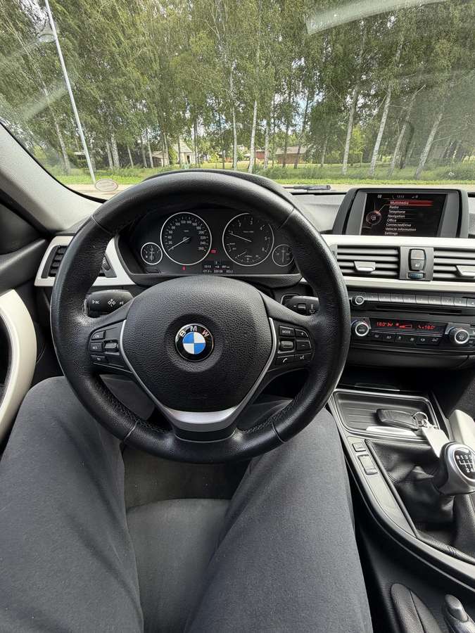 BMW 320, 2.0 l., Универсал