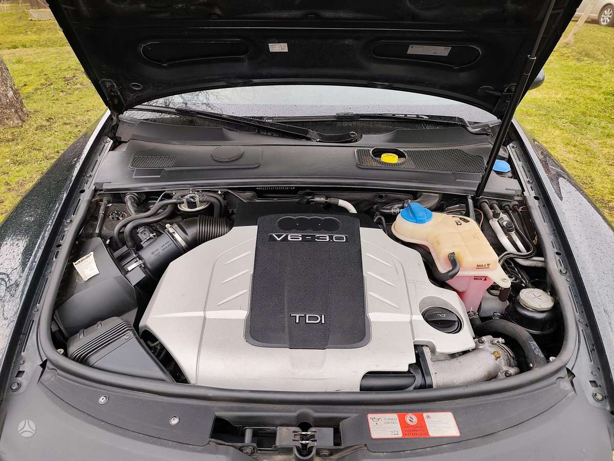 Audi A6, 3.0 l., sedanas