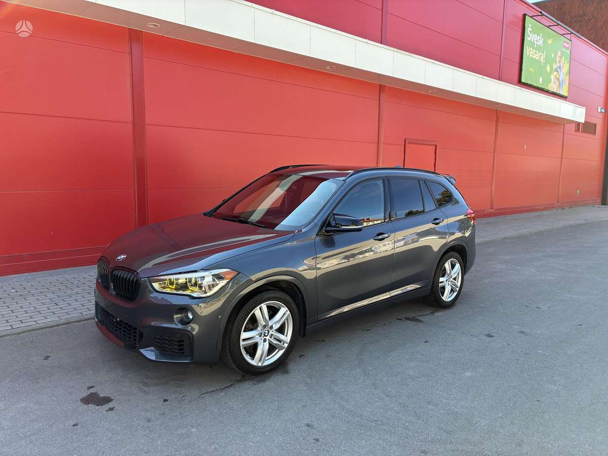 BMW X1, 2.0 l., mpv / minivan