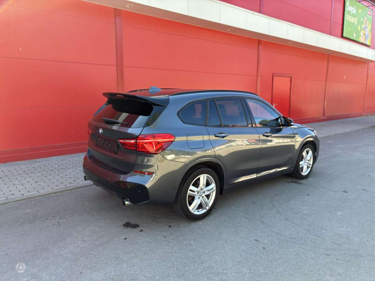 BMW X1, 2.0 l., mpv / minivan