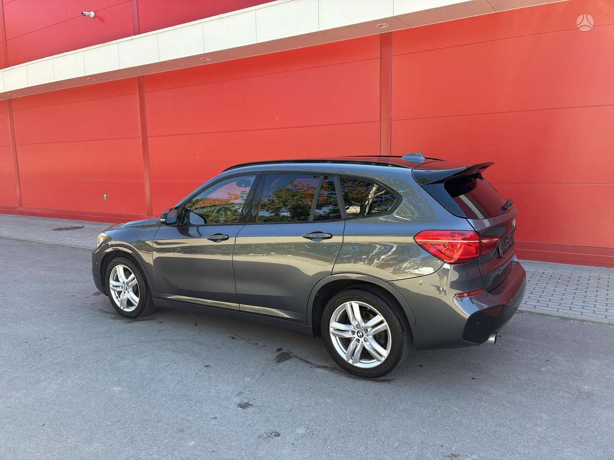 BMW X1, 2.0 l., mpv / minivan
