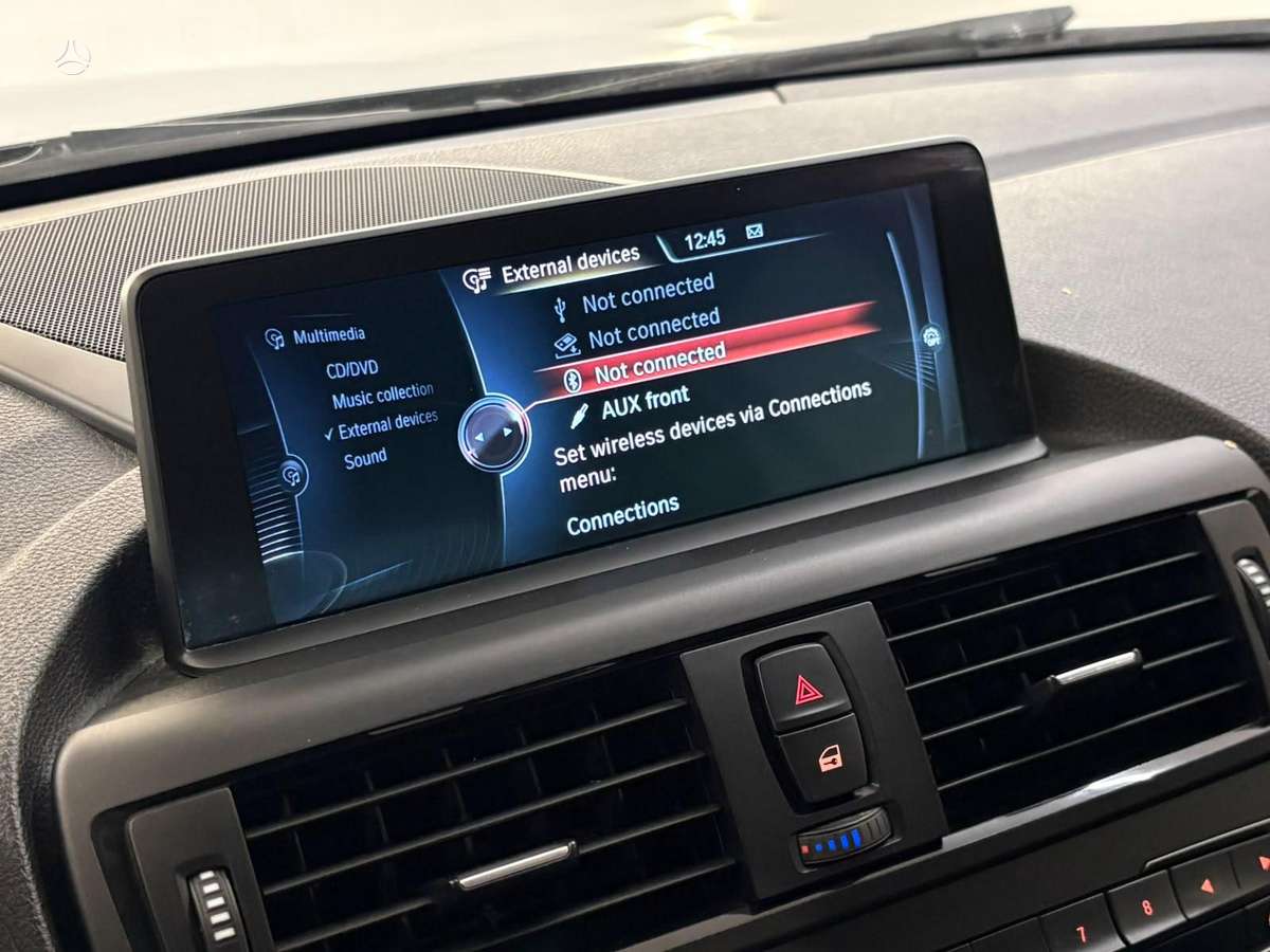 BMW 120, 2.0 l., Хэтчбек