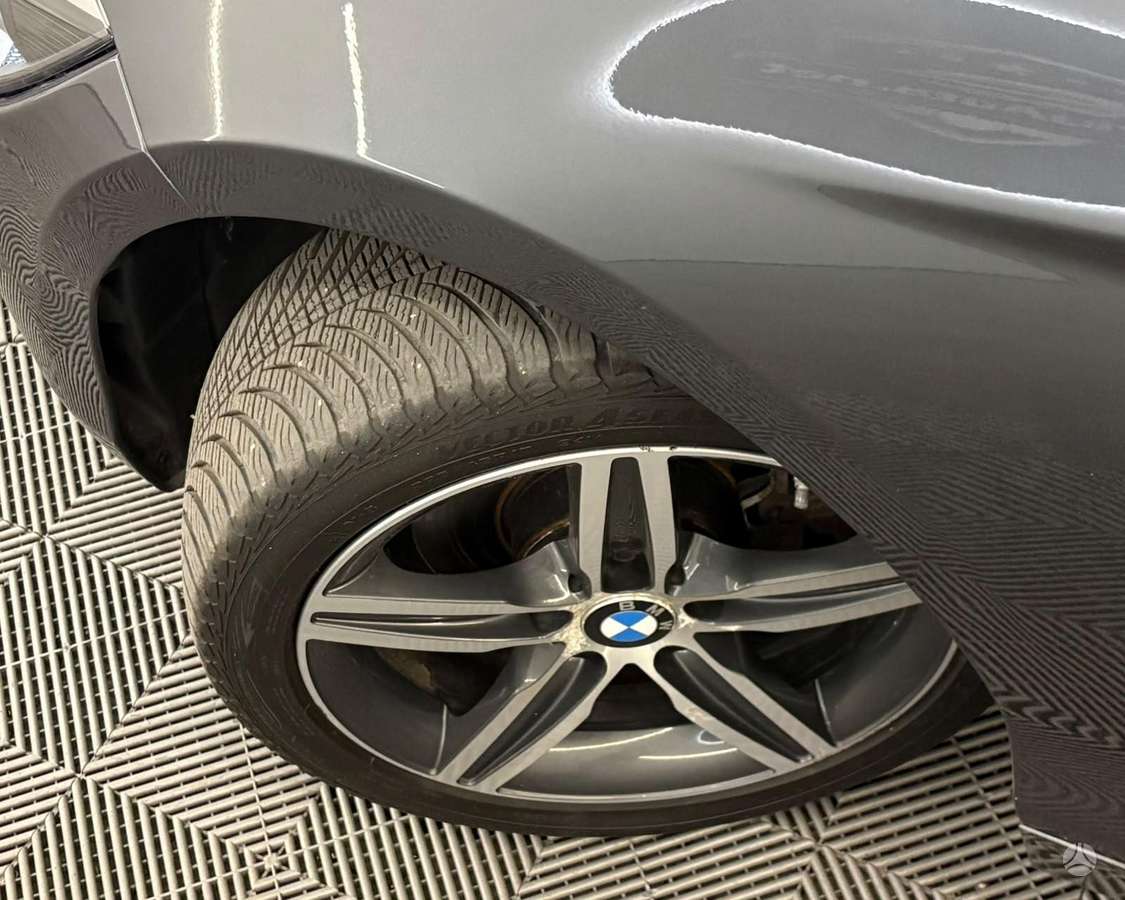 BMW 120, 2.0 l., Хэтчбек