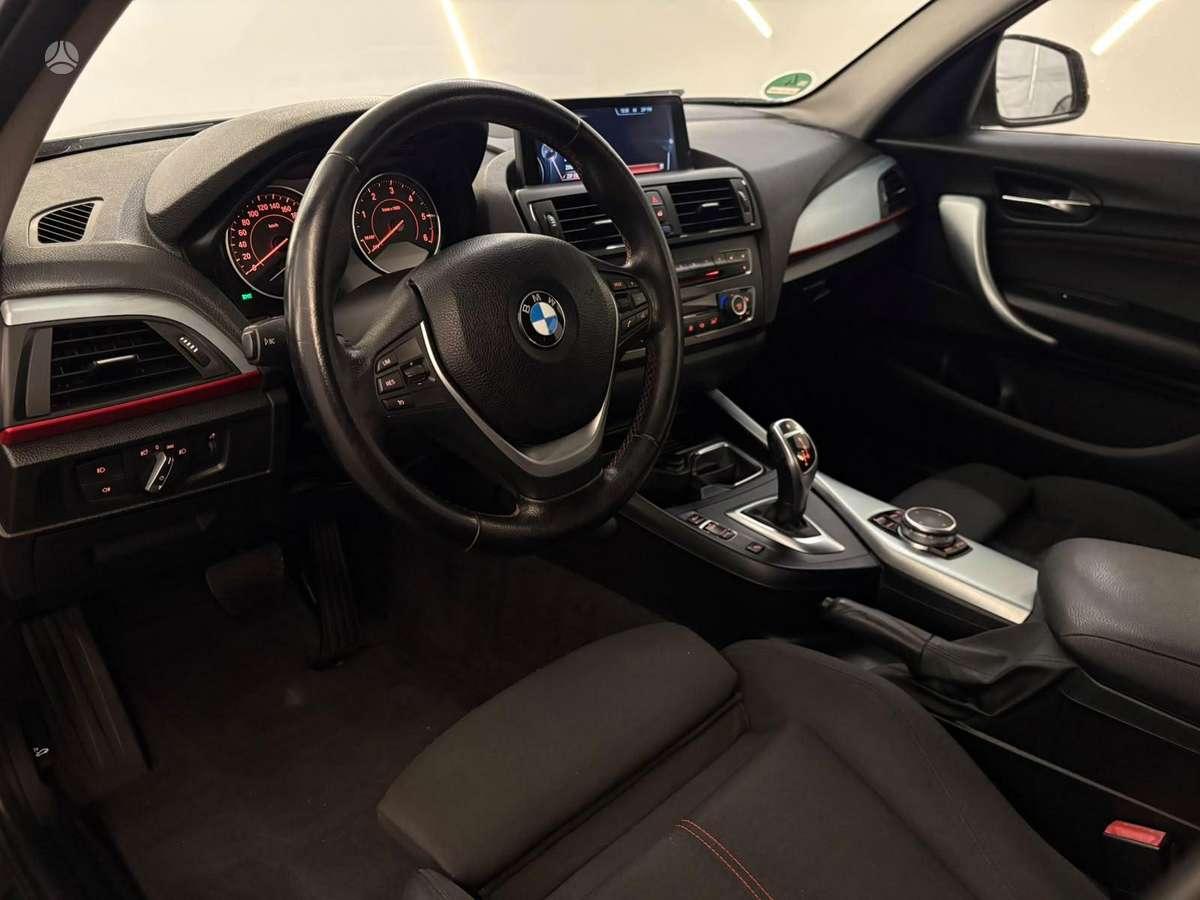 BMW 120, 2.0 l., Хэтчбек