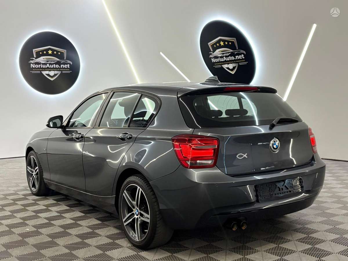 BMW 120, 2.0 l., hatchback