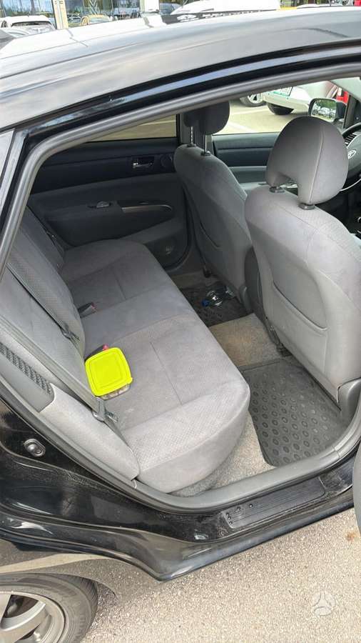 Toyota Prius - 11