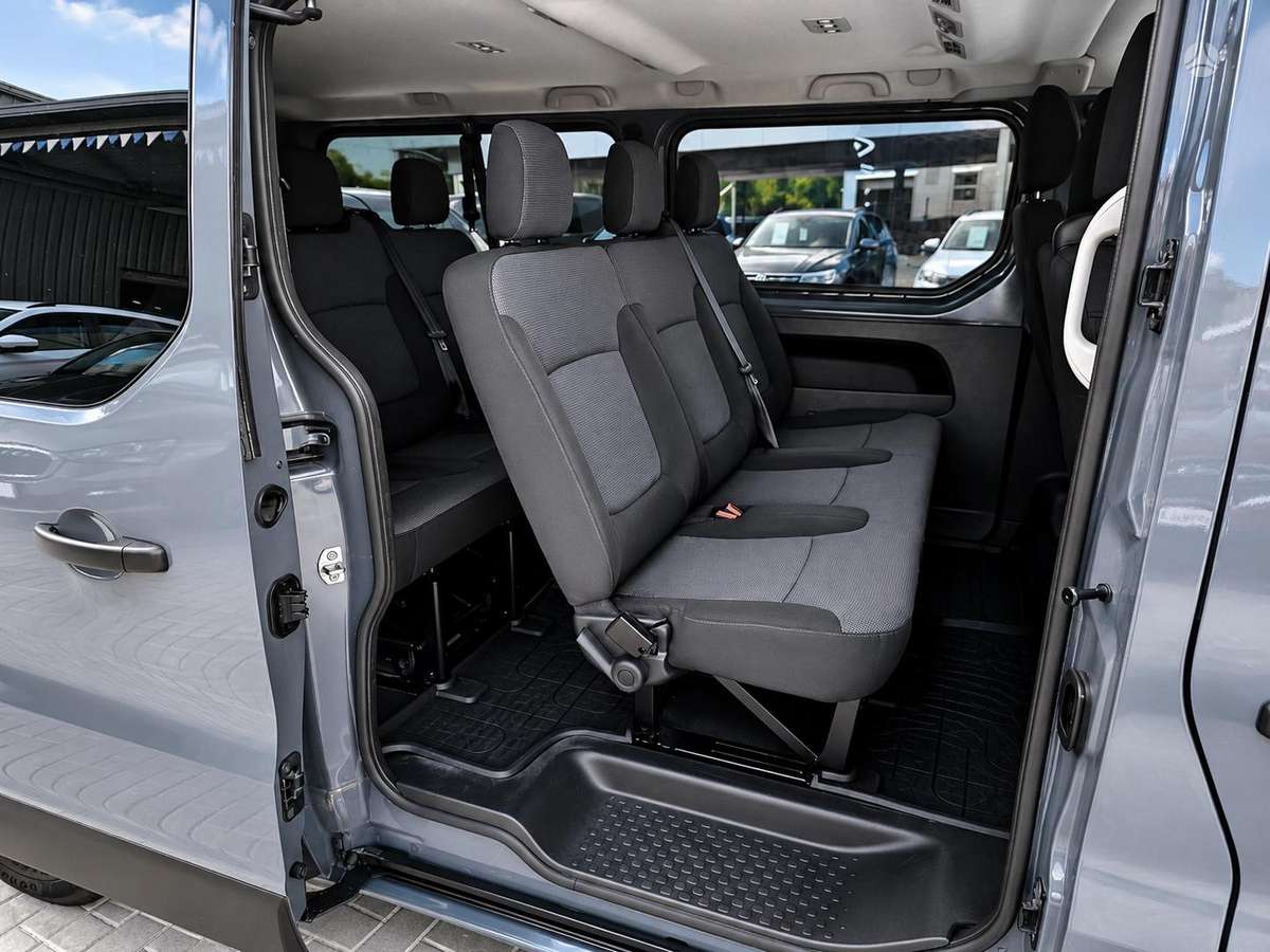 Renault Trafic, 2.0 l., Минивэн