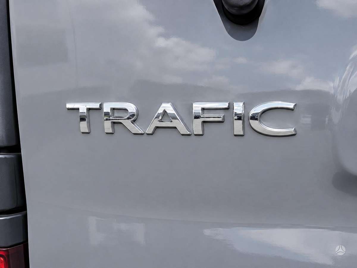 Renault Trafic, 2.0 l., mpv / minivan