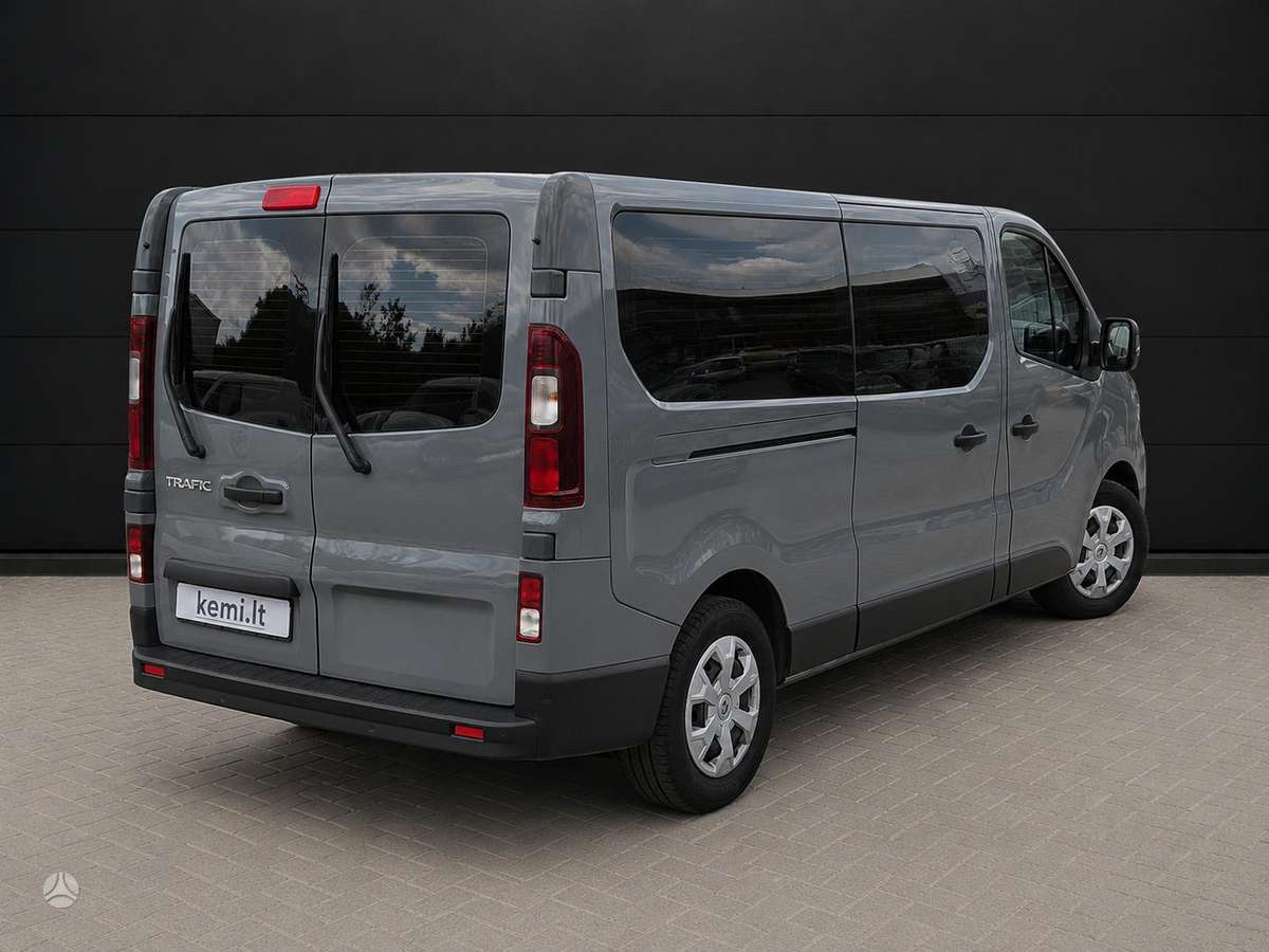 Renault Trafic, 2.0 l., mpv / minivan
