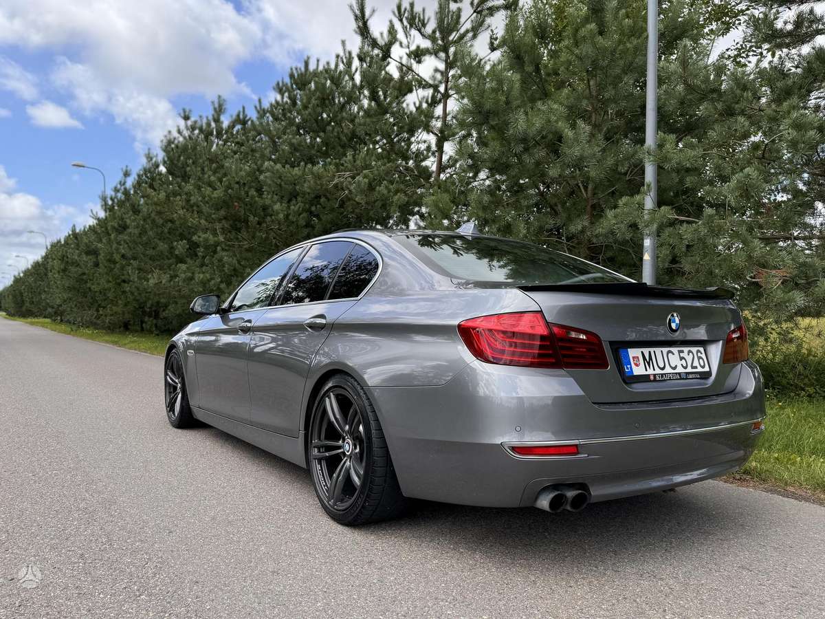 BMW 520, 2.0 l., Седан