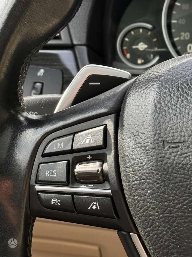 BMW 520, 2.0 l., Седан