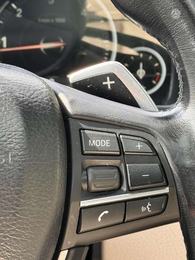 BMW 520, 2.0 l., Седан
