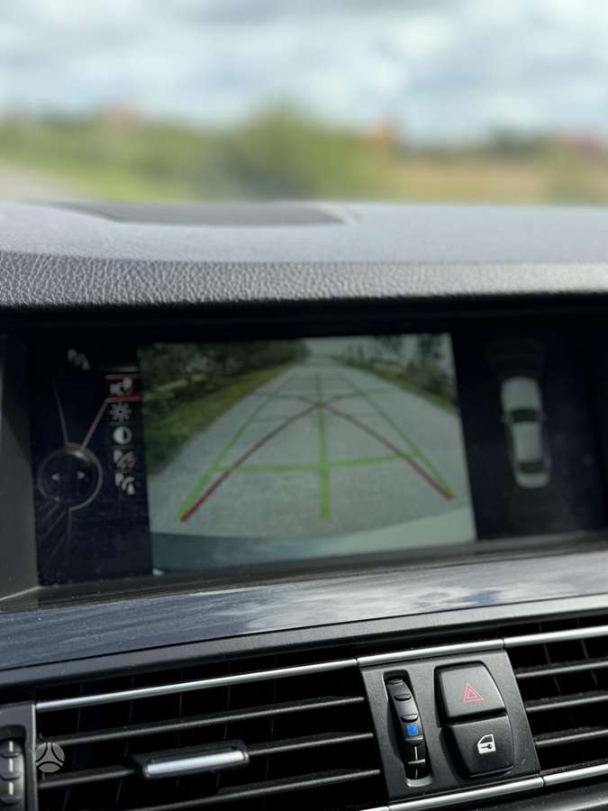BMW 520, 2.0 l., Седан