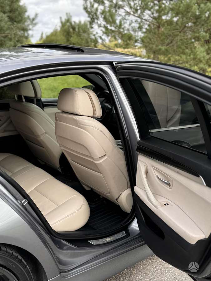 BMW 520, 2.0 l., Седан