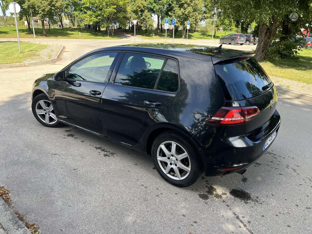 Volkswagen Golf, 1.2 l., hatchback