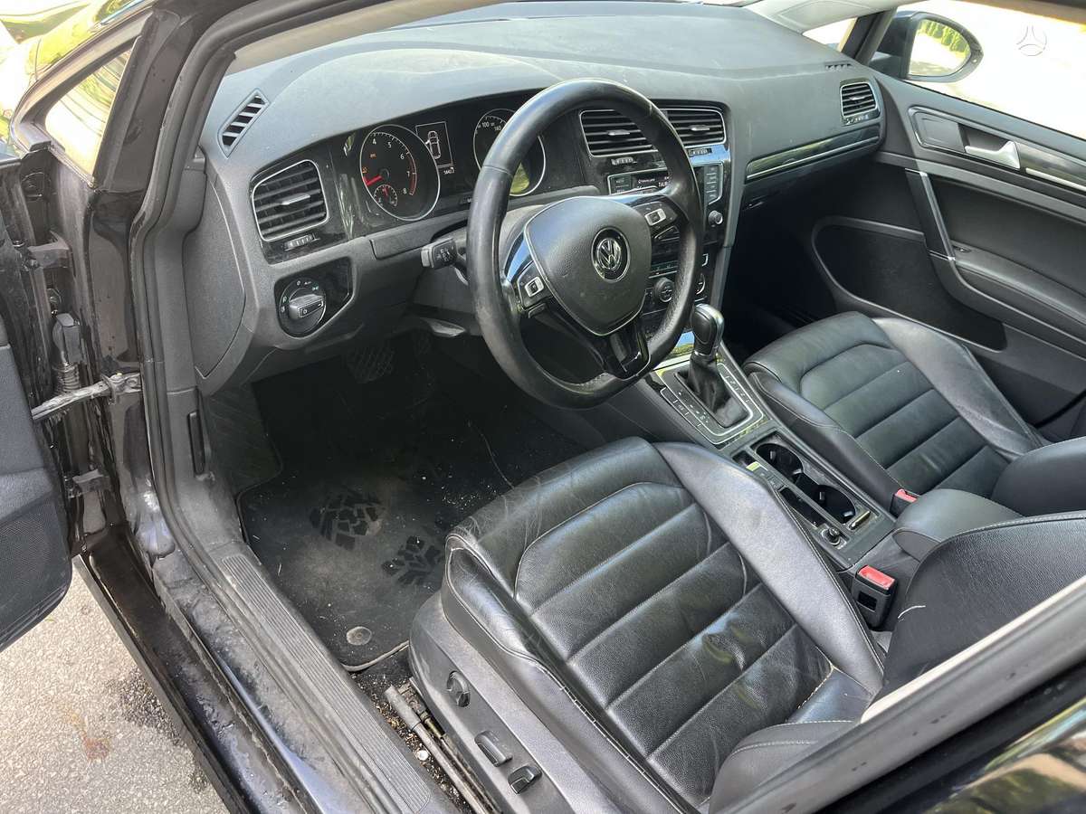 Volkswagen Golf, 1.2 l., hatchback
