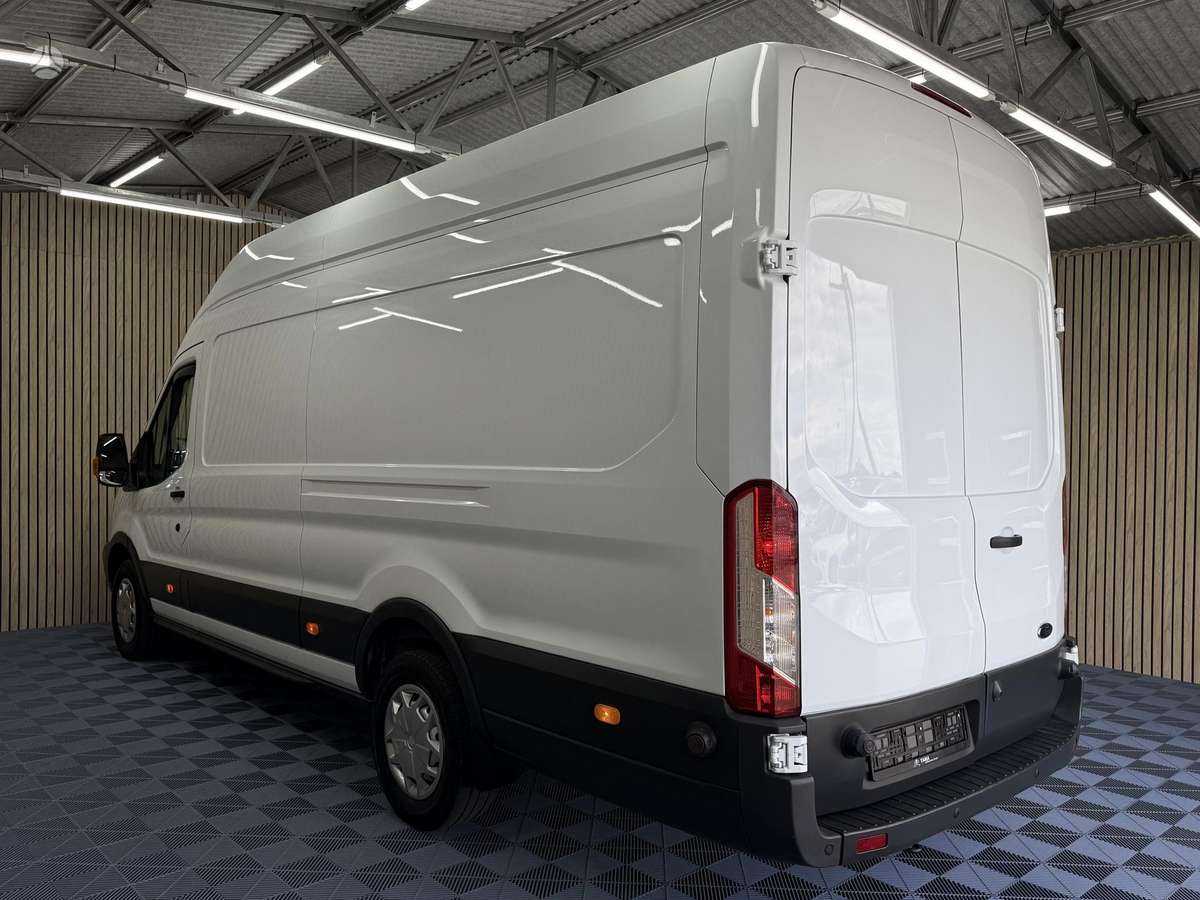 Ford Transit, 2.2 l., cargo van