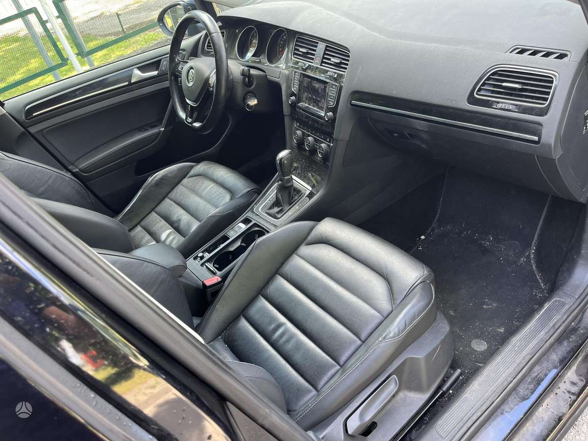 Volkswagen Golf, 1.2 l., hatchback