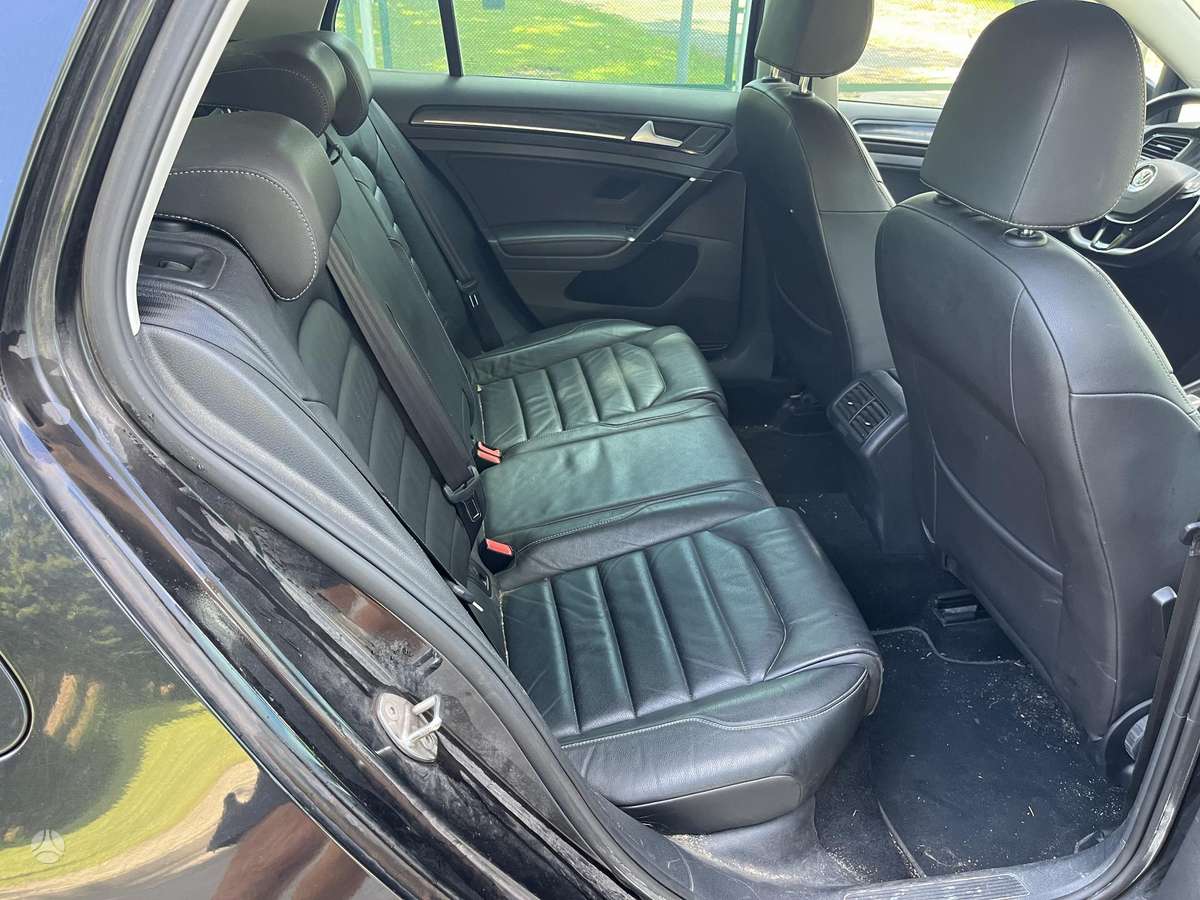 Volkswagen Golf, 1.2 l., hatchback