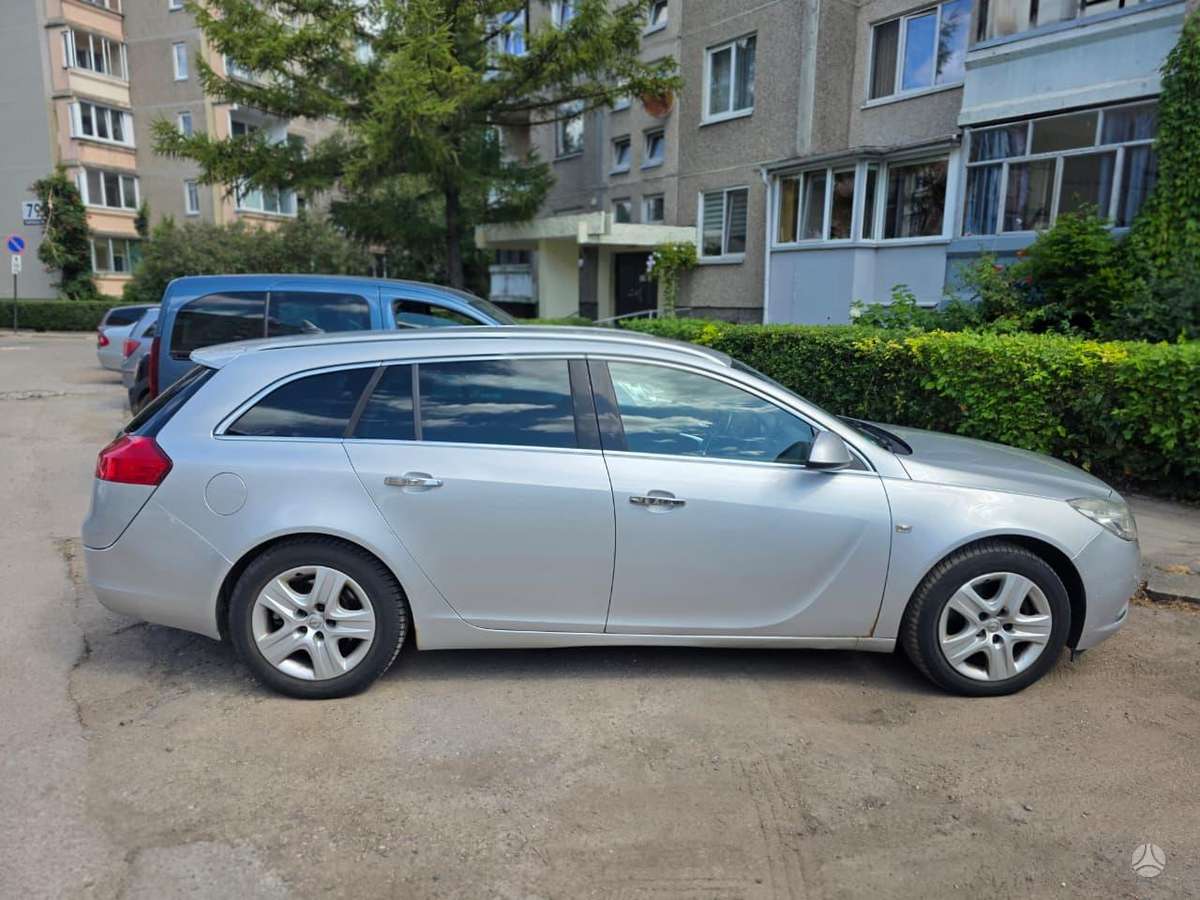 Opel Insignia, 2.0 l., wagon