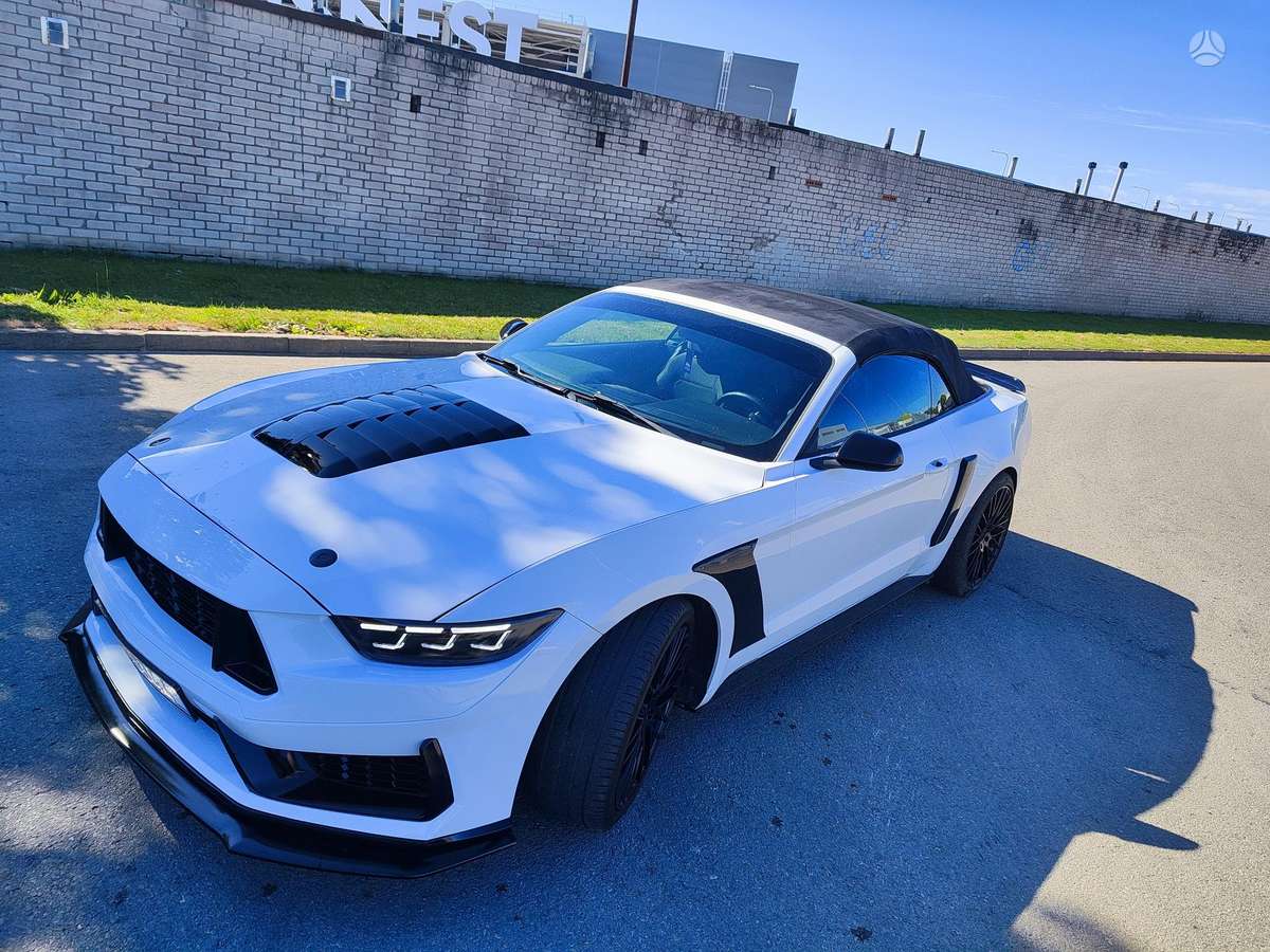 Ford Mustang, 3.7 l., kabrioletas