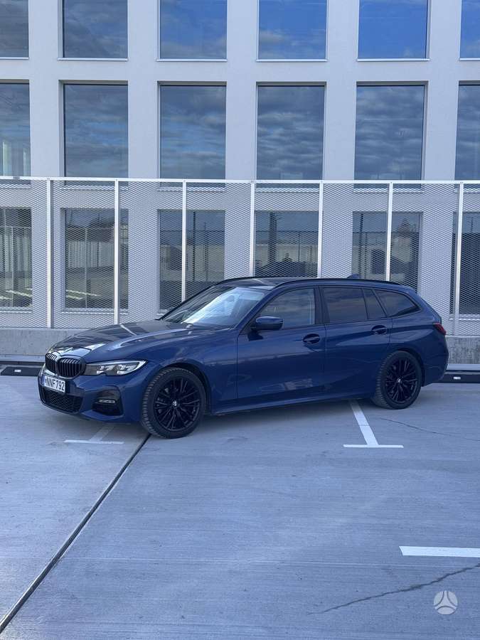 BMW 320, Универсал