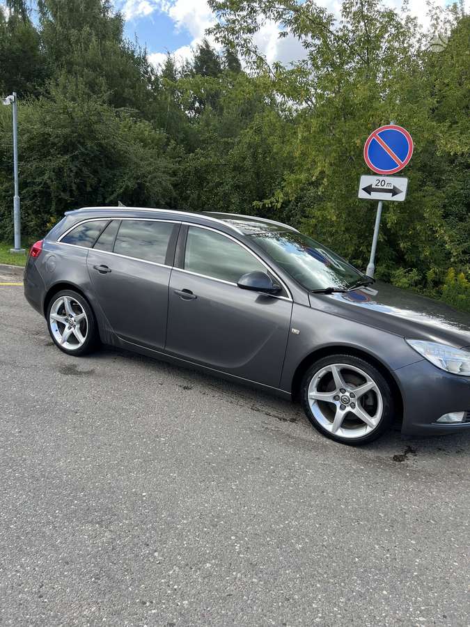 Opel Insignia, 2.0 l., Универсал