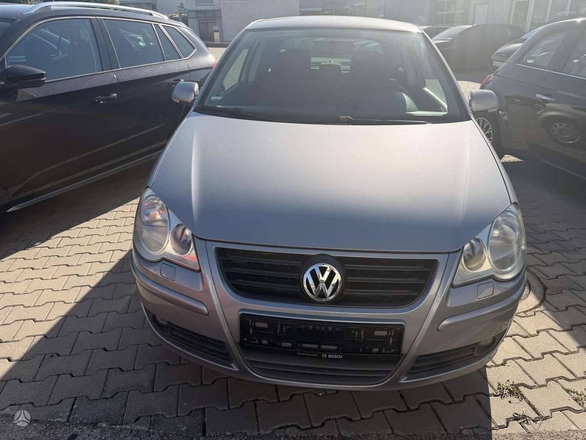 Volkswagen Polo - 1