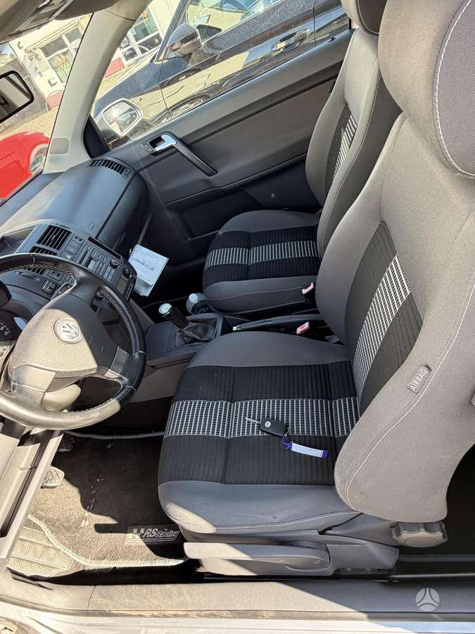 Volkswagen Polo - 6