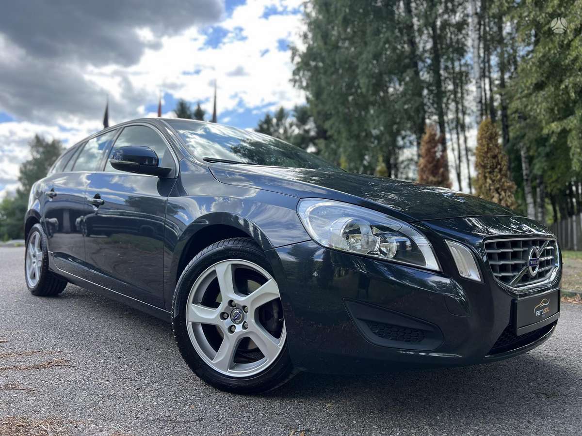 Volvo V60, 2.0 l., Универсал