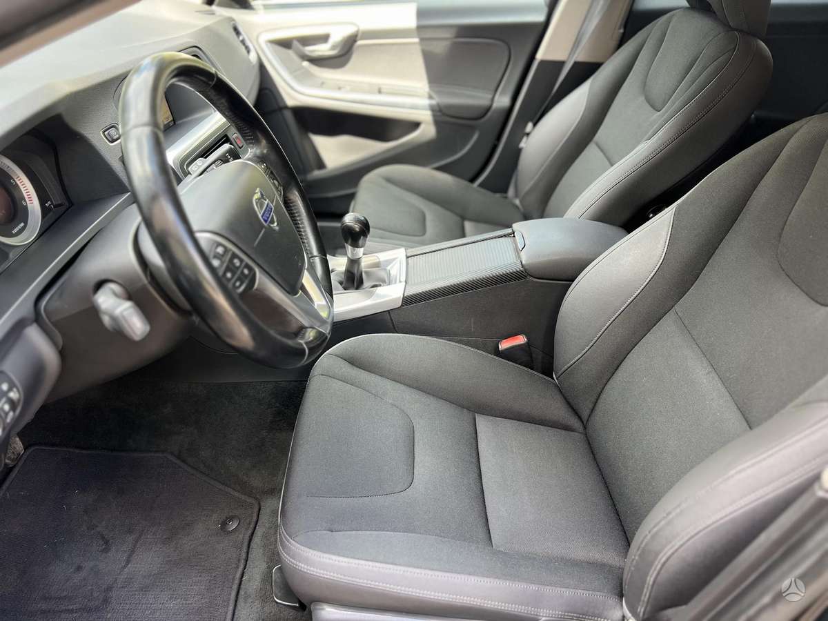 Volvo V60, 2.0 l., wagon