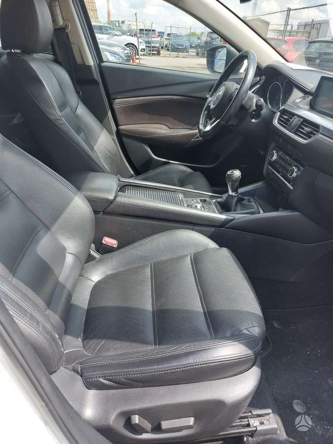 Mazda 6, 2.2 l., wagon