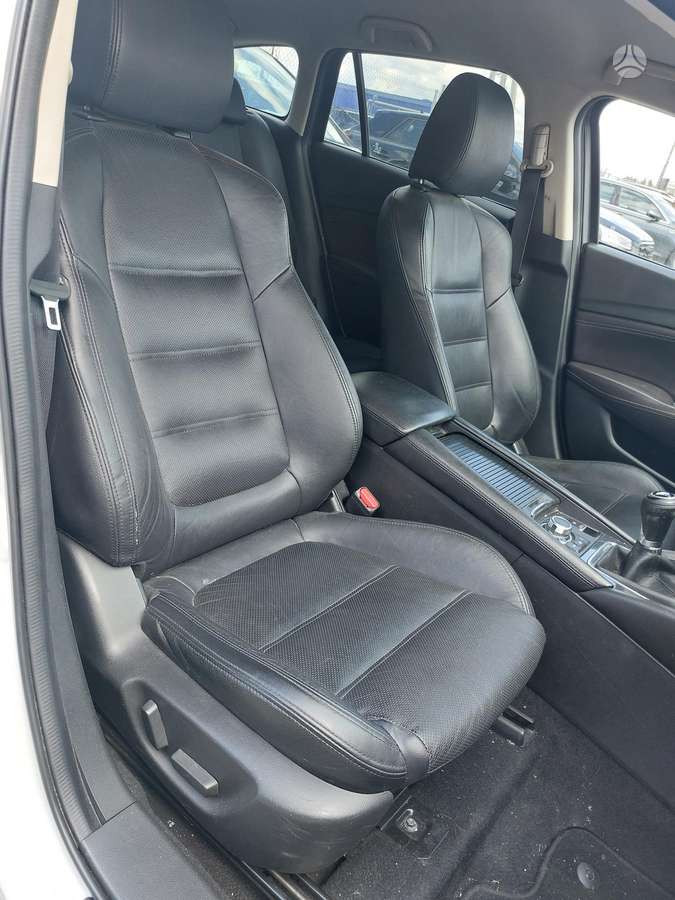 Mazda 6, 2.2 l., wagon