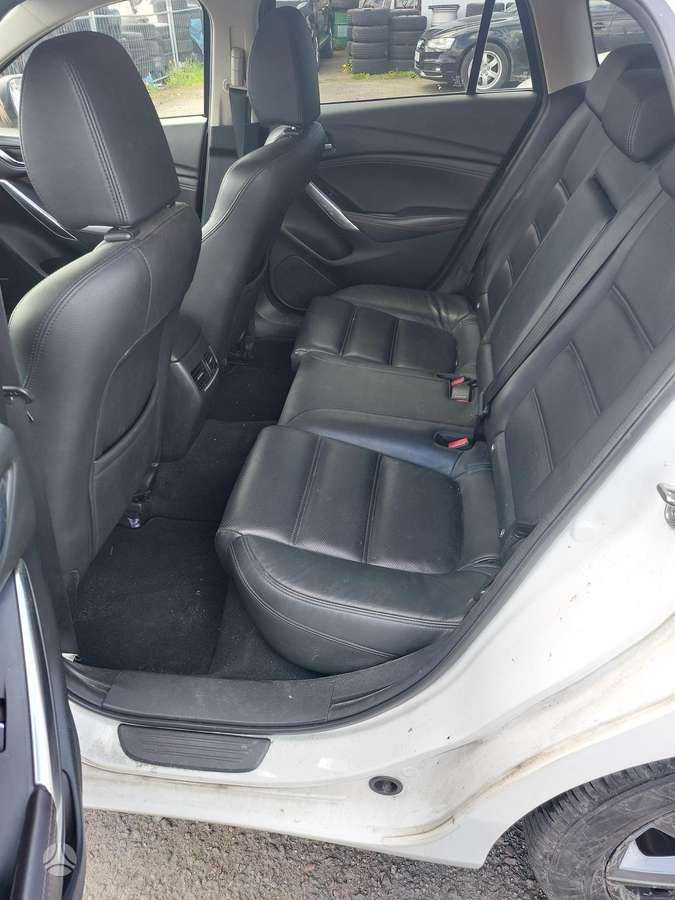 Mazda 6, 2.2 l., universalas