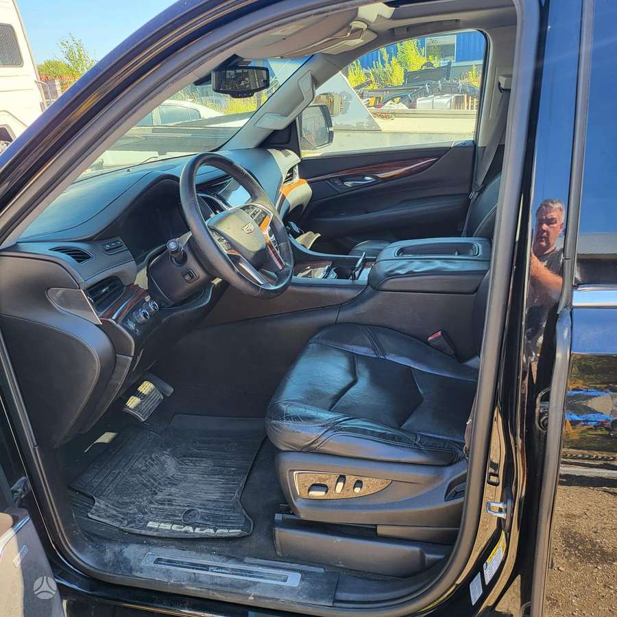 Cadillac Escalade, 6.2 l., other