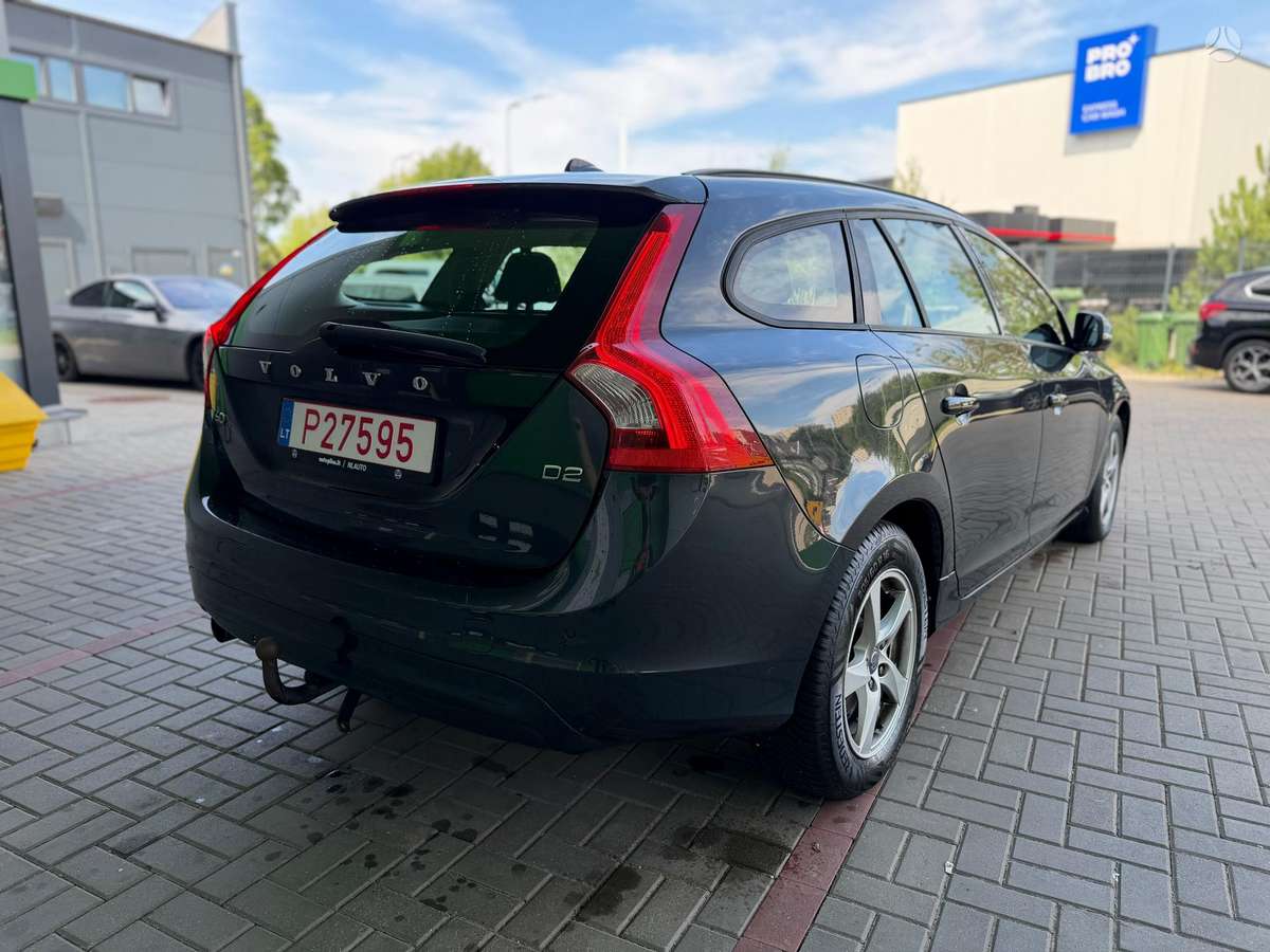 Volvo V60, 1.6 l., hatchback