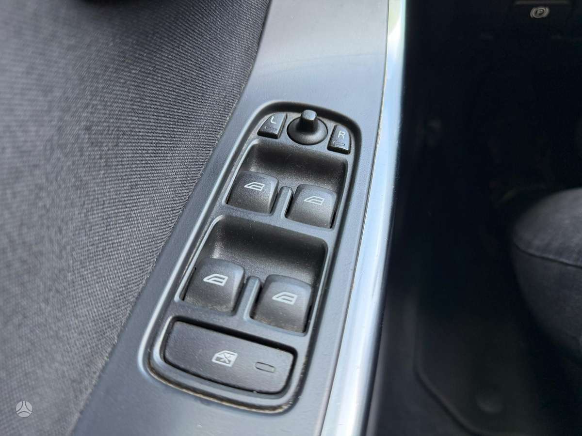Volvo V60, 1.6 l., hatchback