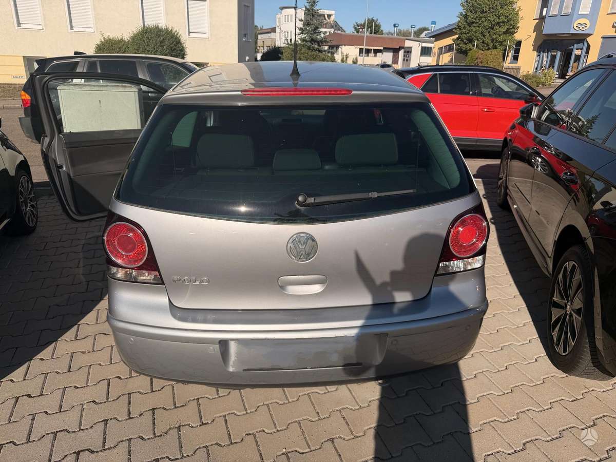 Volkswagen Polo - 7