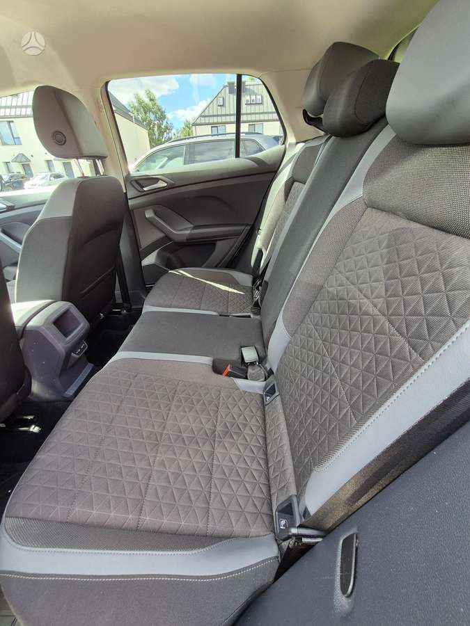 Volkswagen T-Cross - 6